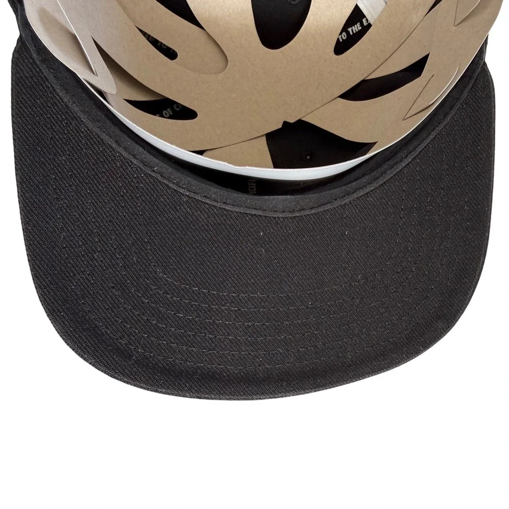 Nike Kids Snapback Hat Black White Logo Size‎ 4-7 Adjustable Cap Polyester